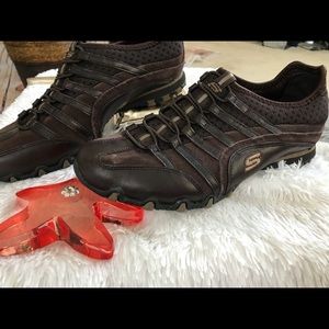 Brown slip-on tennis shoe